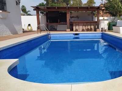 Chalet en venta en Estepona, Málaga