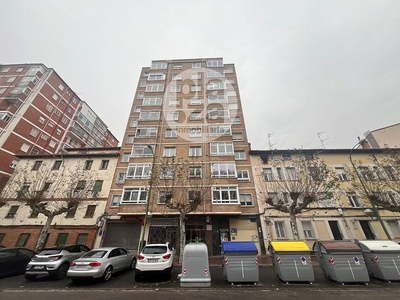 Piso en alquiler en Fuentecillas - Universidades de 3 habitaciones con terraza y muebles