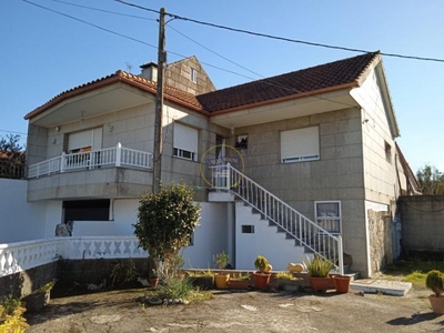 Venta de casa en Sárdoma (Vigo), Castrelos