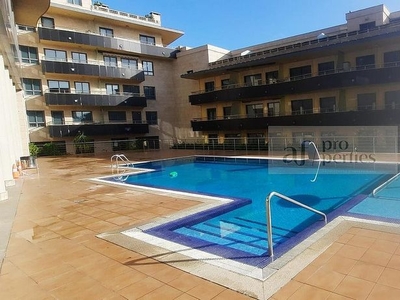 Venta de dúplex en calle De Vigo de 3 habitaciones con terraza y piscina