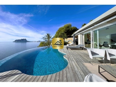 ? VILLA MONTEMAR | PROPIEDAD MUY EXCLUSIVA EN 1a LÍNEA DEL MAR EN MORAIRA Costa Blanca España