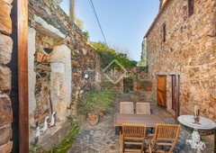 Casa masia catalana en venta en el baix empordà, cerca de las principales playas en Mont-ras