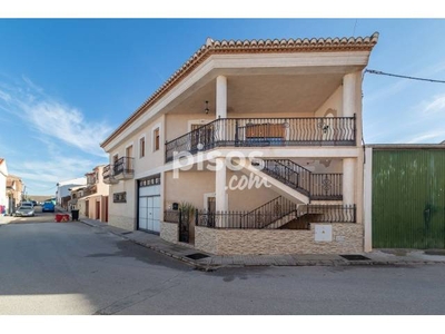 Casa adosada en venta en A La Entrada