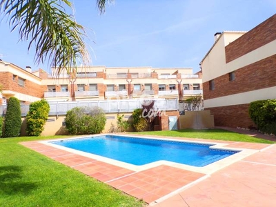 Casa adosada en venta en Carrer Doctor Ramon I Cajal