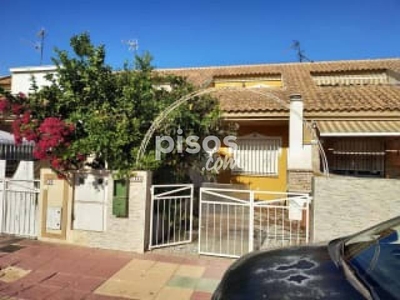 Casa adosada en venta en La Dorada en Los Alcázares por 84.700 €