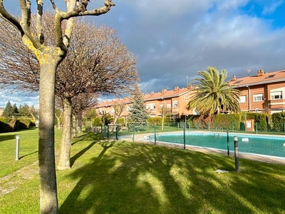 Casa o chalet en venta en Avenida San Millán de la Cogolla, Haro