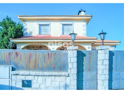 Casa unifamiliar en venta en Calle Neptuno en Camarena por 85.000 €