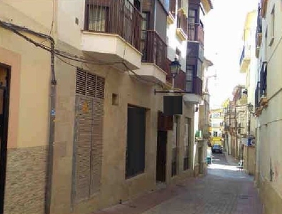 Local en venta en Lorca de 96 m²