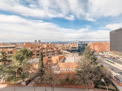 Piso con 5 habitaciones en Almenara-Ventilla Madrid