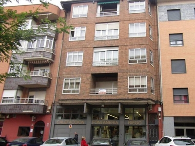 Piso en venta en Avenida León, Tordesillas