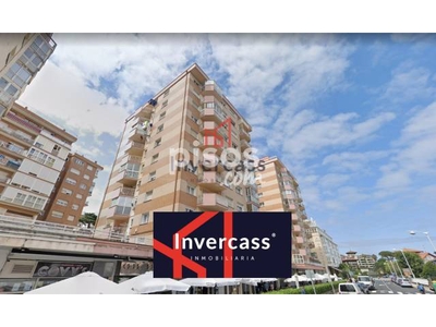 Piso en venta en Paseo de Ocharan Mazas