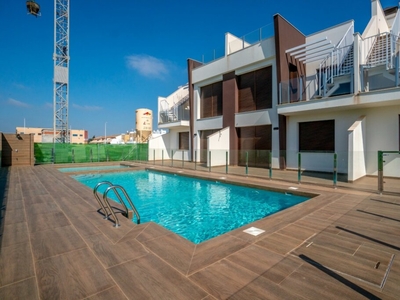 RESIDENCIAL DE BUNGALOWS CON PISCINA COMUNITARIA EN SAN PEDRO DEL PINATAR!!!