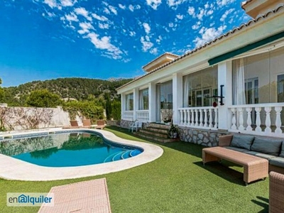 Alquiler casa terraza Altea la vella