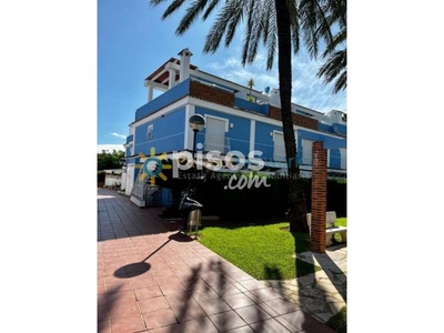 Casa adosada en alquiler en Playa