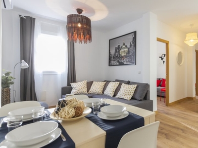 Apartamento de 2 dormitorios en alquiler en Carabanchel, Madrid