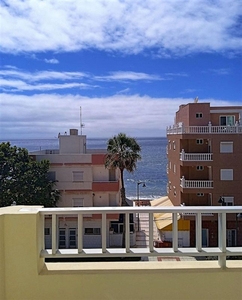 Alquiler de piso en Costa Blanca - Las Galletas de 1 habitación con terraza y muebles