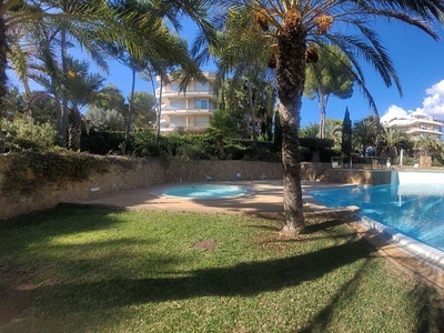 Piso en alquiler en Sol de Mallorca de 3 habitaciones con terraza y piscina