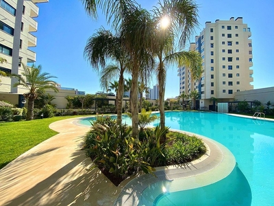 Piso en venta en Playa de San Juan de 3 habitaciones con terraza y piscina