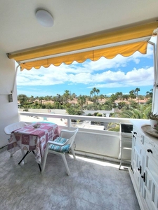 Piso en venta en Playa del Inglés de 1 habitación con terraza y piscina