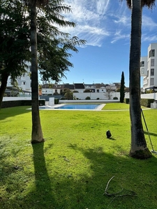 Venta de dúplex en Arroyo del Moro - Noreña de 3 habitaciones con terraza y piscina