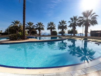 Venta de dúplex en Cabo Roig - La Zenia de 4 habitaciones con terraza y piscina