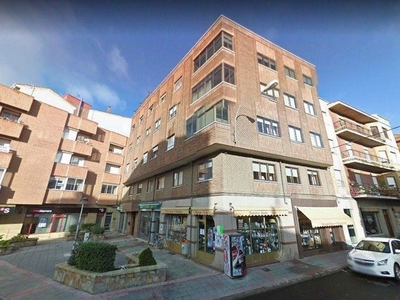 Venta de dúplex en Villarejo de Órbigo de 4 habitaciones con terraza y calefacción