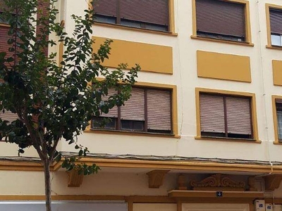 Venta Piso Miranda de Ebro. Piso de dos habitaciones en Calle Ramon Y Cajal. Quinta planta