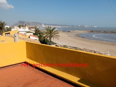 Alquiler casa pareada en avenida marenyet 1ª linea de playa en Cullera