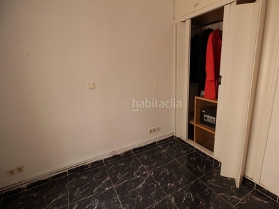 Alquiler casa se vende piso en calle ronda de toledo 32 en Madrid