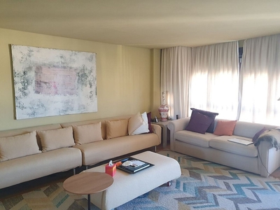 Alquiler de piso en Centro - Almería de 2 habitaciones con muebles y aire acondicionado