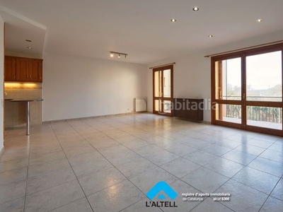 Alquiler piso con 3 habitaciones con parking y calefacción en Ametlla del Vallès (L´)