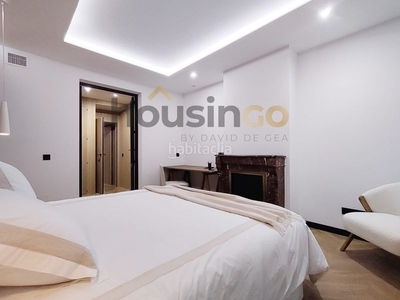 Alquiler piso en alquiler , 133 m2, 3 dormitorios, 4 baños, calefacción a gas, aire acondicionado, ascensor y portero. en Madrid