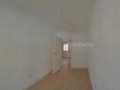 Alquiler piso en c/ puerto de arlaban solvia inmobiliaria - piso en Madrid
