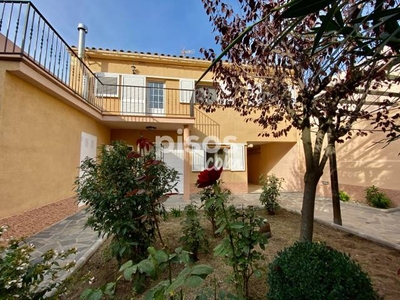 Casa en venta en Carrer de Montserrat