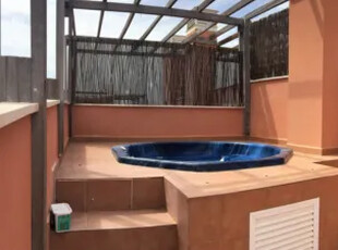 Apartamento en alquiler en Avenida Juan Sebastián El Cano