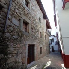 APARTAMENTO EN EDIFICIO TRADICIONAL LA GARGANTA (CÁCERES) Venta La Garganta