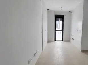 Apartamento en venta en Calle Afán de Ribera, cerca de Calle de Juan Talavera Heredia