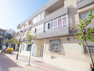 Apartamento en venta en Centro, Los Alcázares, Murcia