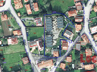Bloque de 13 viviendas unifamiliares en Cantabria.