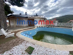 Chalet en venta en Santa Coloma de Cervelló, Barcelona