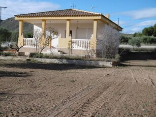 Chalet en venta en Yecla, Murcia