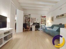 Casa amb 2 locals i 3 pisos en Centre Vila Vilafranca del Penedès