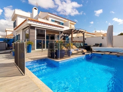 Chalet en venta en Campoamor, Orihuela, Alicante