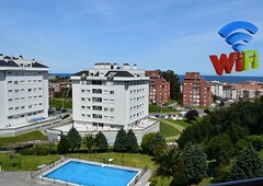 Apartamento con Piscina 2 Terrazas Vistas y WIFI