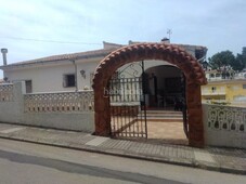 Casa con 4 habitaciones en Oliva pueblo Oliva