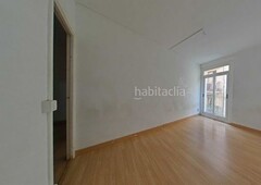 Apartamento con 2 habitaciones en Raval Barcelona