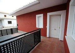 Venta Casa adosada Velada. Muy buen estado plaza de aparcamiento con balcón calefacción central 141 m²