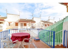 Casa en venta en La Dorada - los Espejos en Los Alcázares por 75.000 €