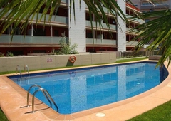 Venta de piso en Sentmenat de 2 habitaciones con terraza y piscina