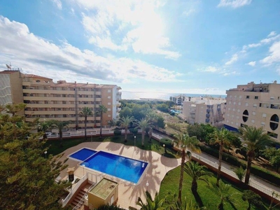 Apartamento en venta en La Mata, Torrevieja, Alicante